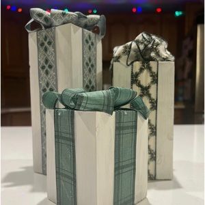Wooden present / gift decor set